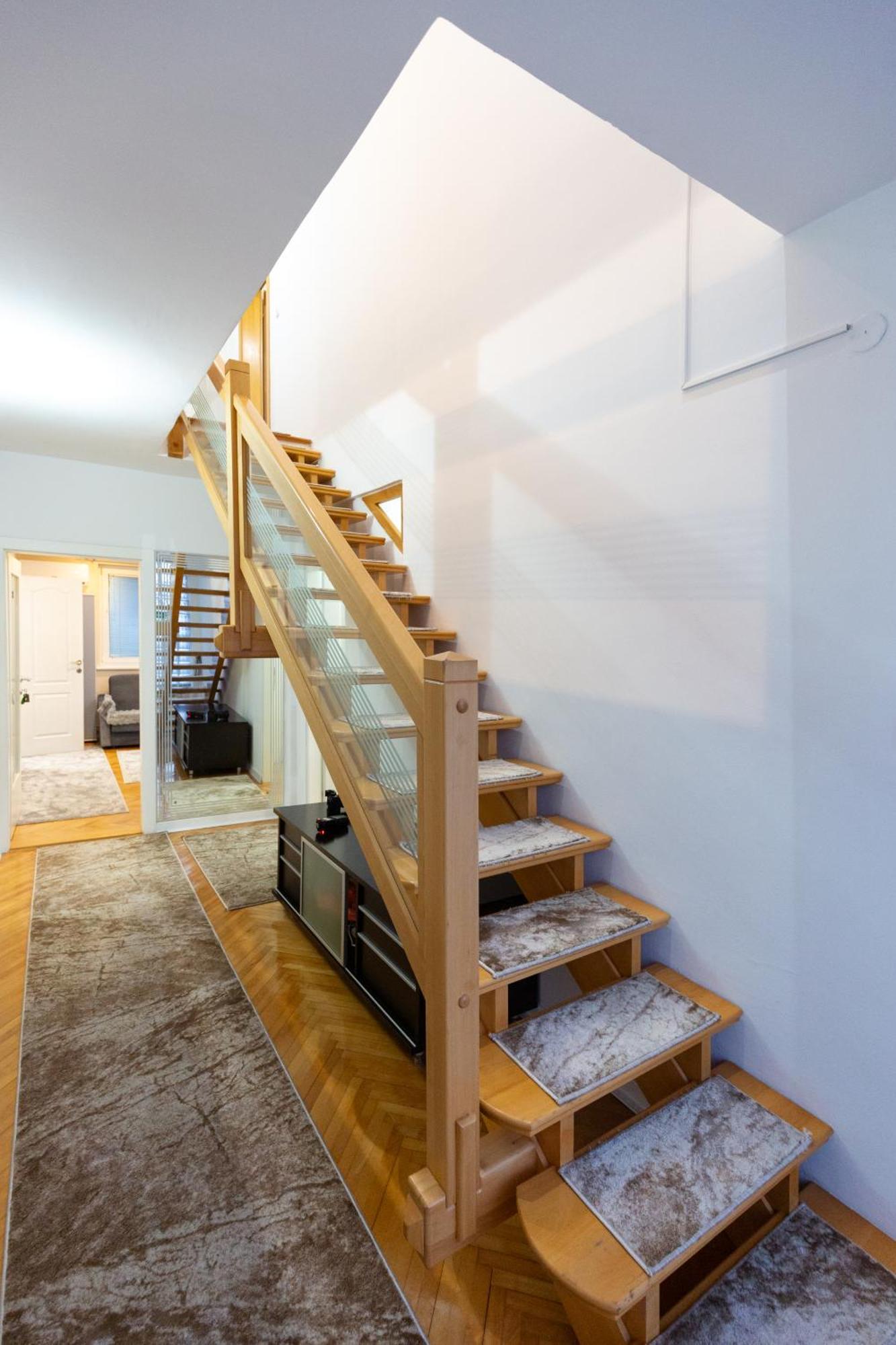 Evergreen Apartments Visoko Kültér fotó