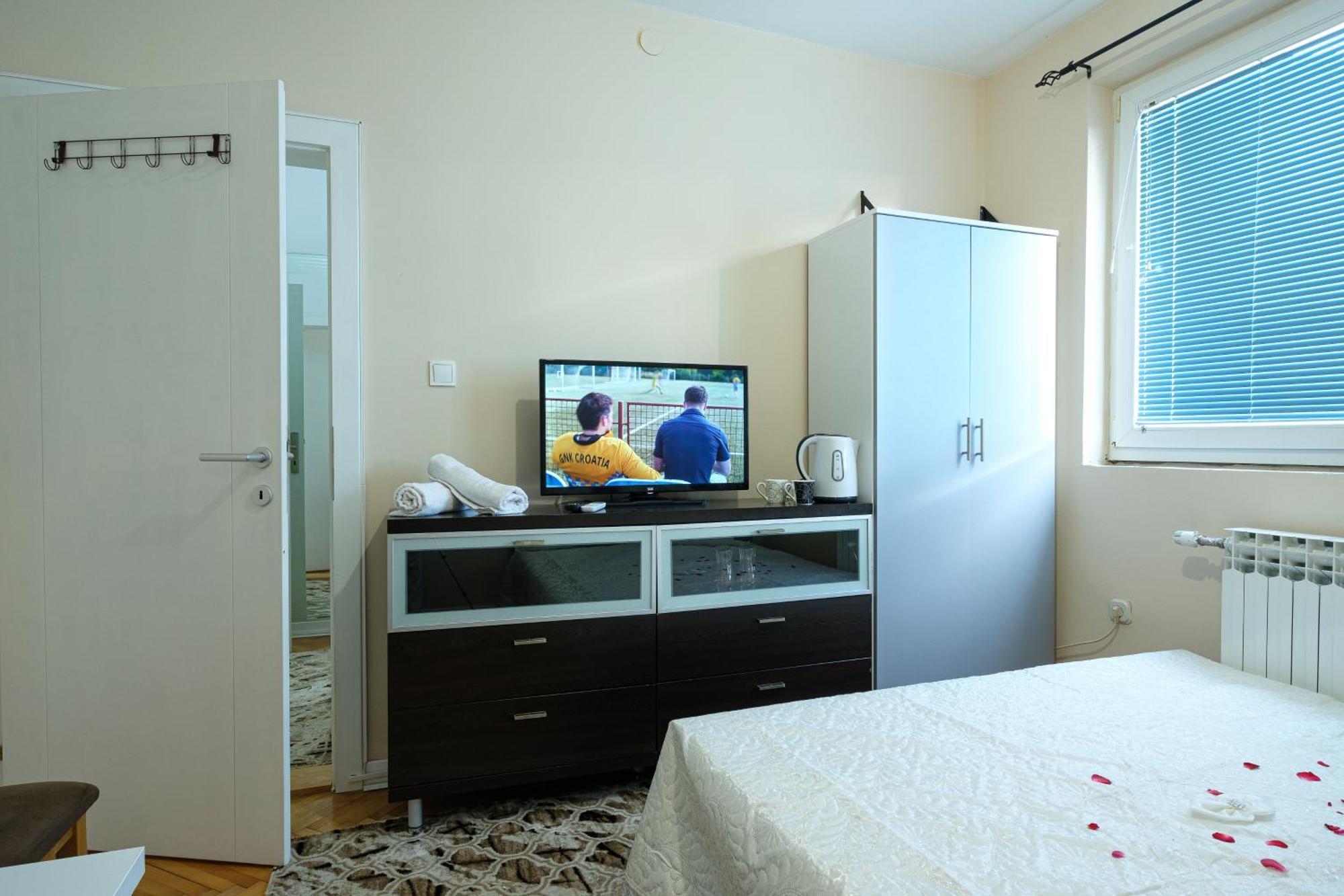 Evergreen Apartments Visoko Kültér fotó
